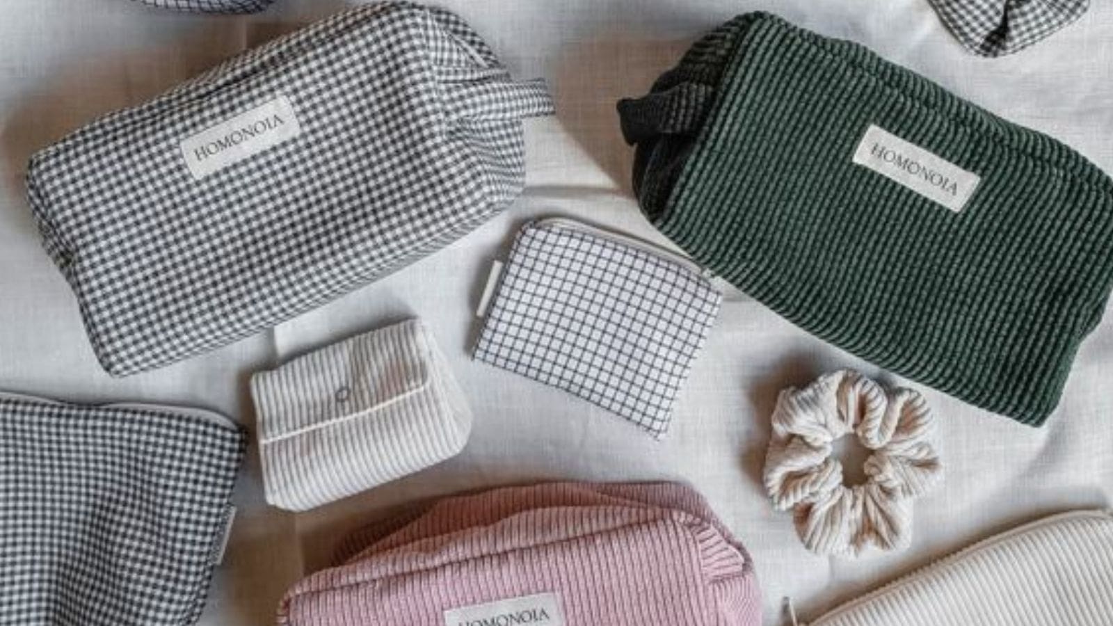 Homonoia marque française d'accessoires upcyclés.