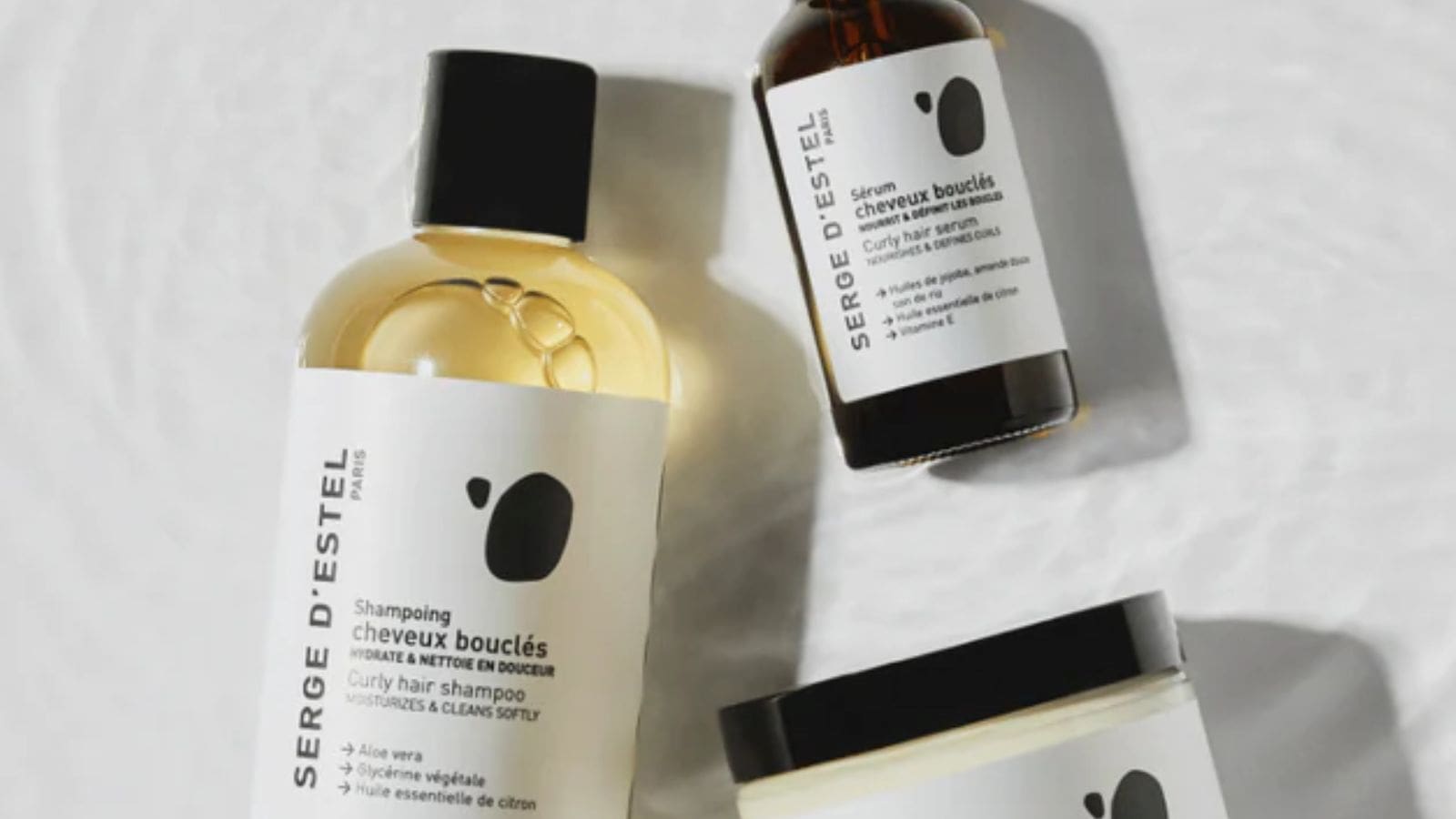 Serge d'Estel marque de soins capillaires naturels efficaces aux huiles essentielles fabriqués en France.